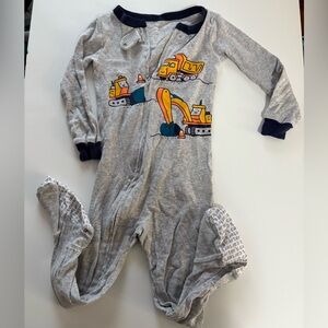 Carter’s construction 24m sleeper pj footie